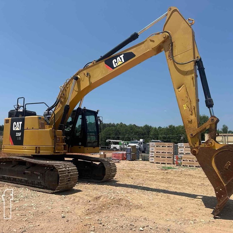 2015 CATERPILLAR 335F LCR