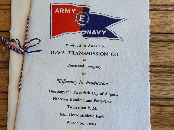 john-deere-wwii-“e”-program-+-pins-image-2