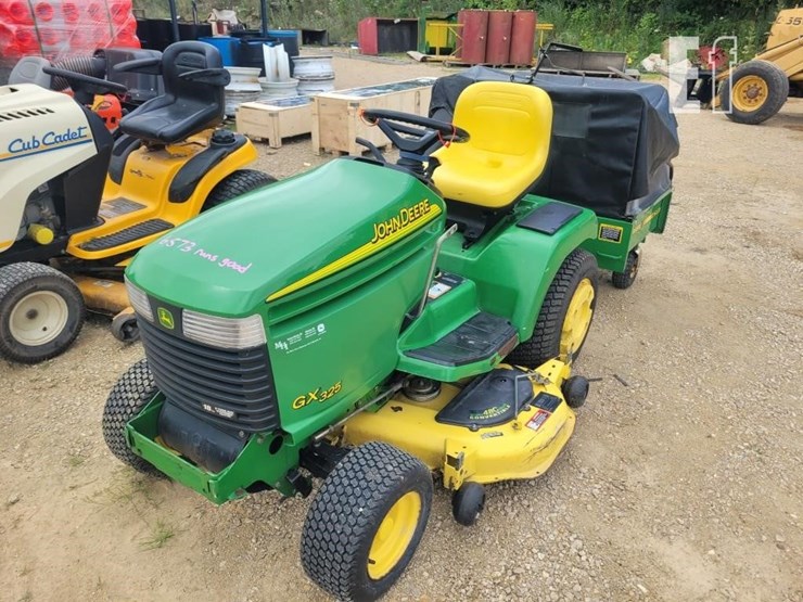 2001-john-deere-gx325-image-2