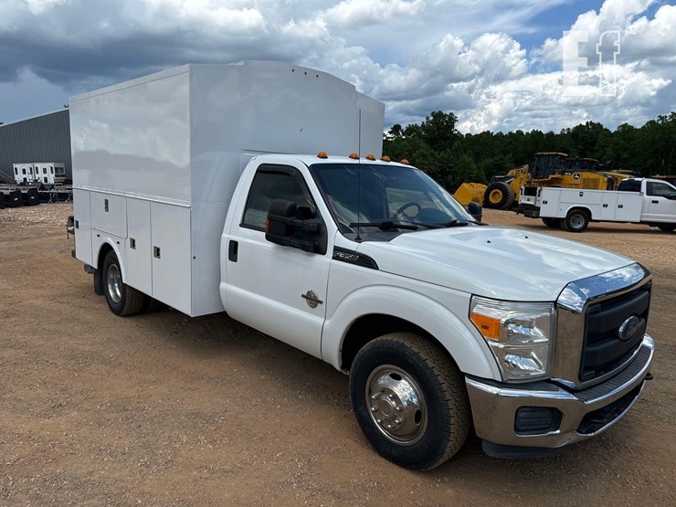 2016-ford-f350-image-3