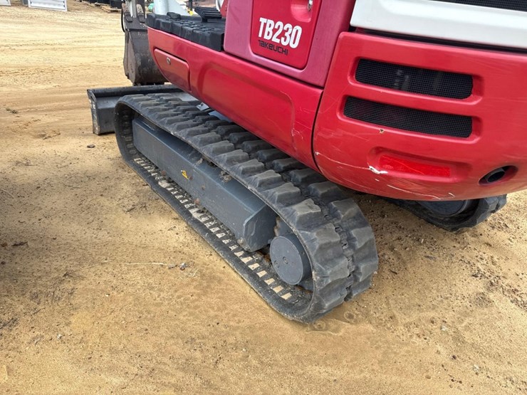 251---2023-takeuchi-tb230-excavator-image-7