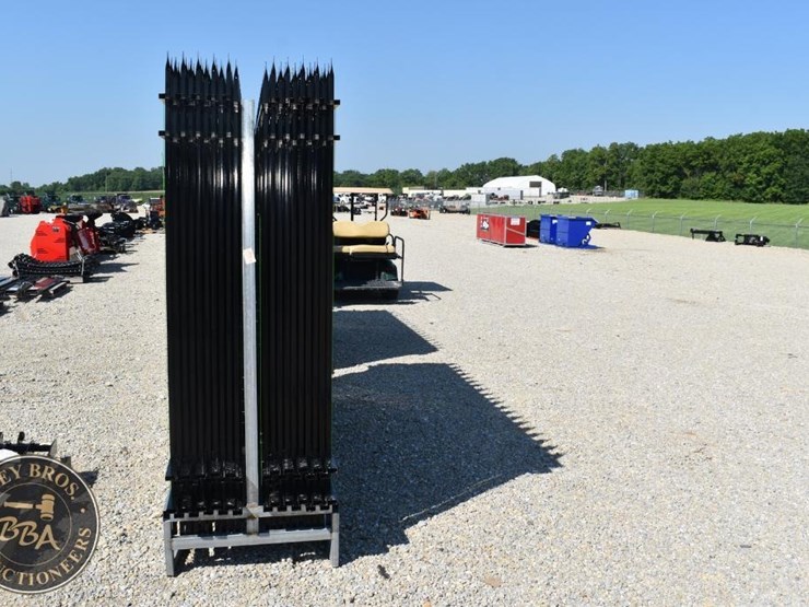 future-10ft-iron-fencing-36536-image-4