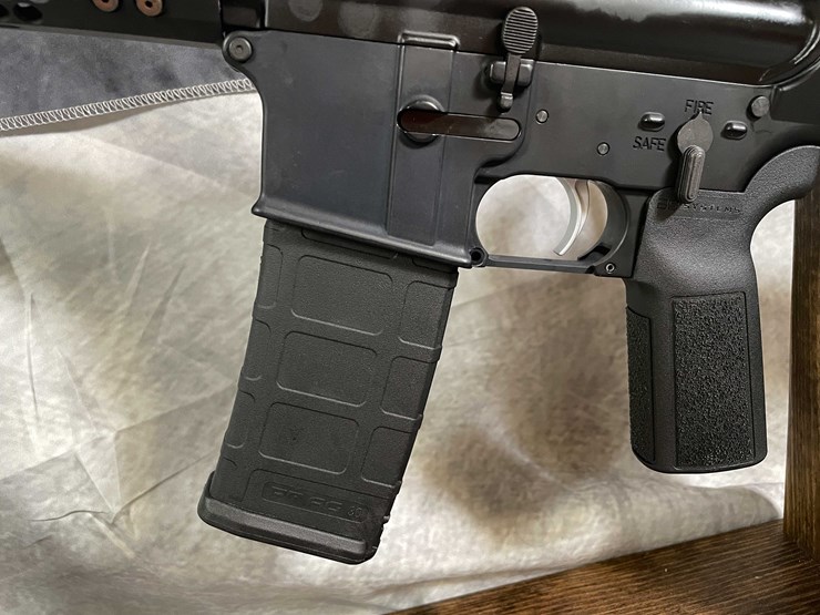 #4451-•-watchtower-firearms-type-15m-5.56-nato-semi-auto-rifle,-sn:-t15mwt02445-image-28