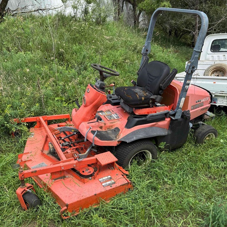 KUBOTA F2680