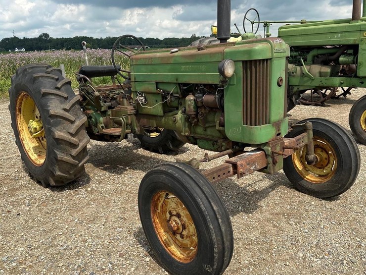 john-deere-420-image-1