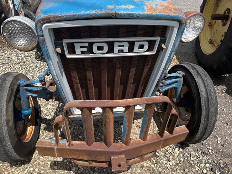 ford-3600-image-2