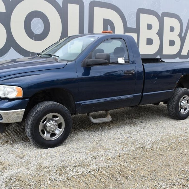 2005 DODGE 2500