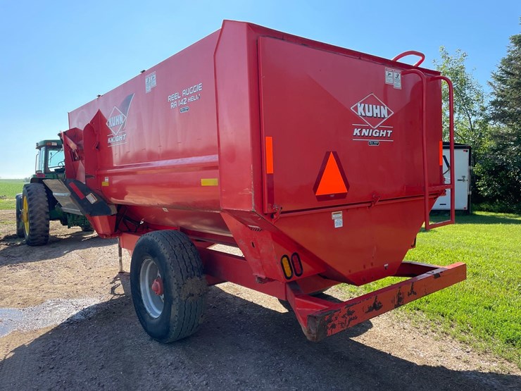 2016-kuhn-knight-ra142-image-4