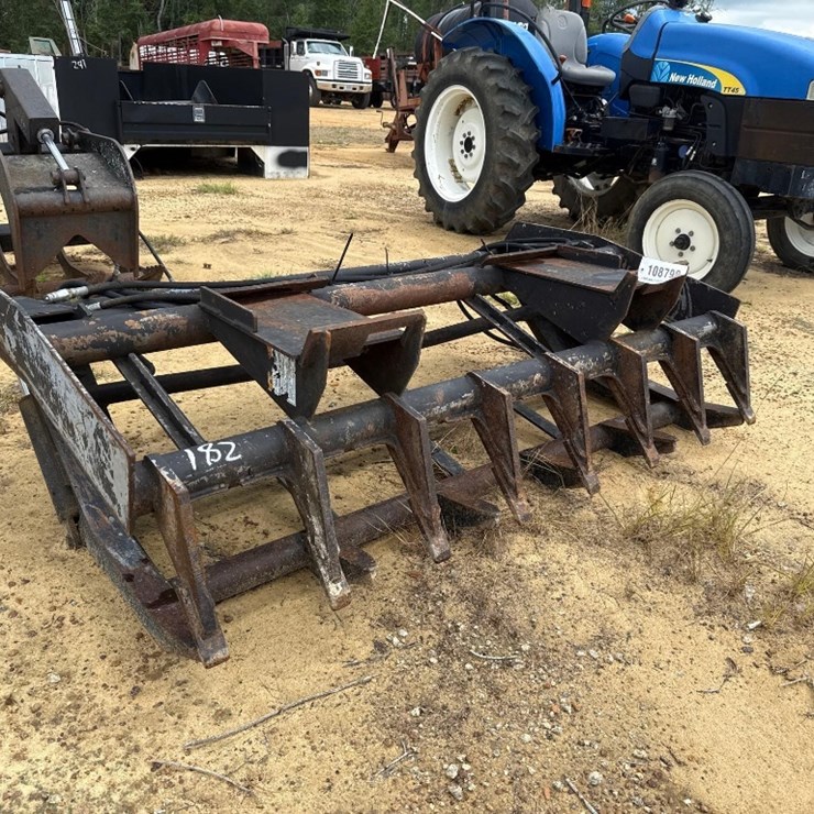 182 - LONG 6' SKID STEER GRAPPLE