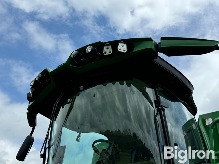 2022-john-deere-s780-image-11