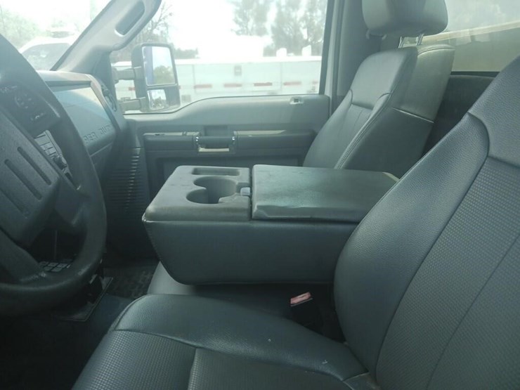 2016-ford-f350-image-3