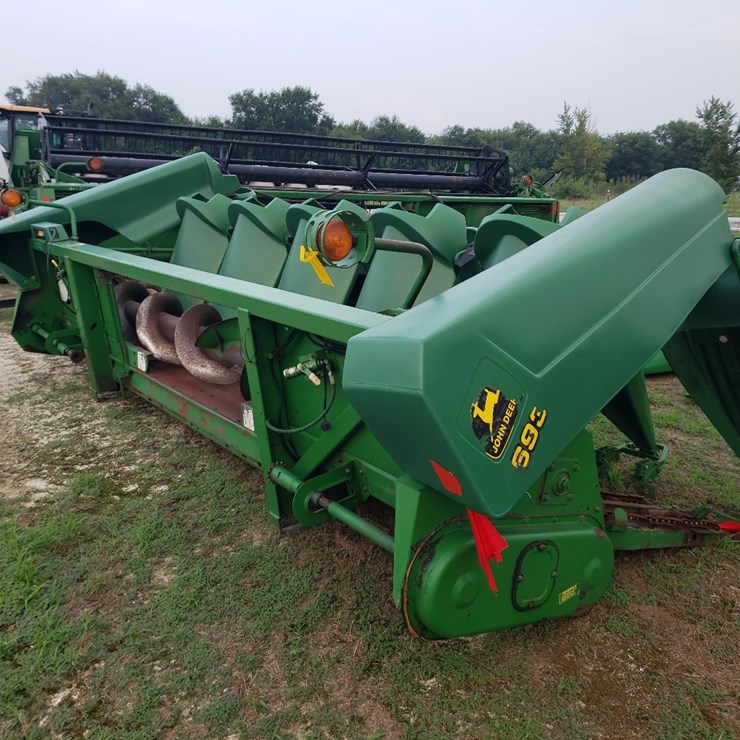 JOHN DEERE 693