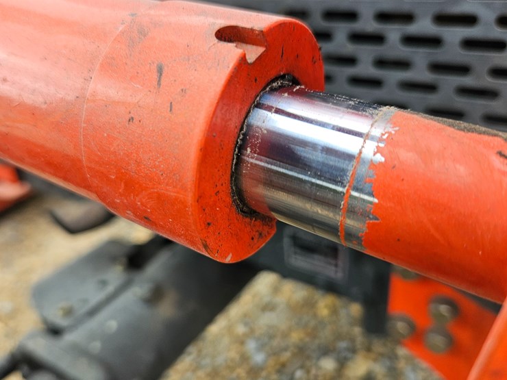 #20866-•-2008-kubota-l3240-tractor-image-55