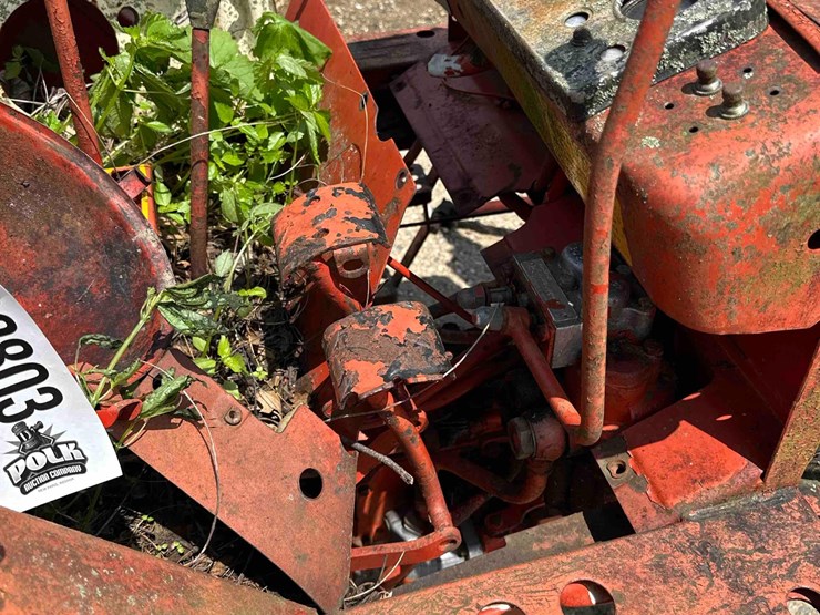 10803---belaruse-nortrac-250a-parts-tractor-(sn#-563816)-image-9