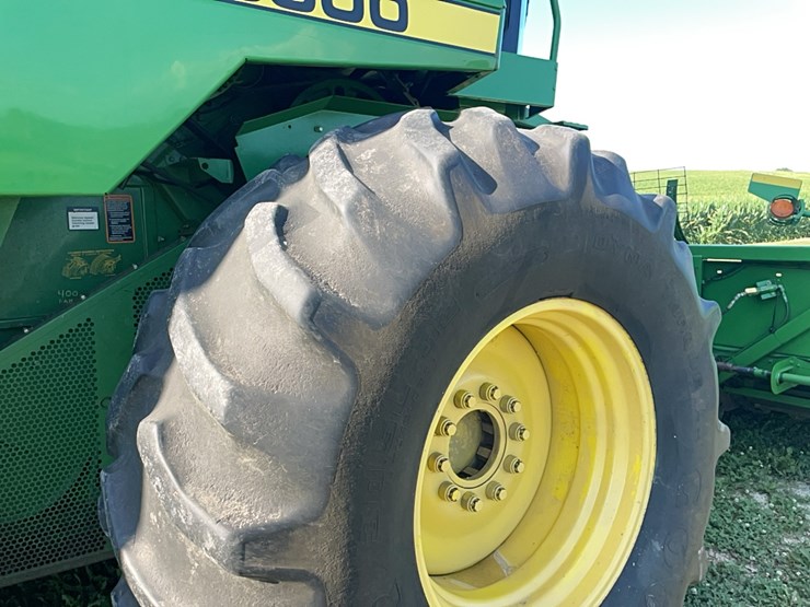 1995-john-deere-9500-image-19