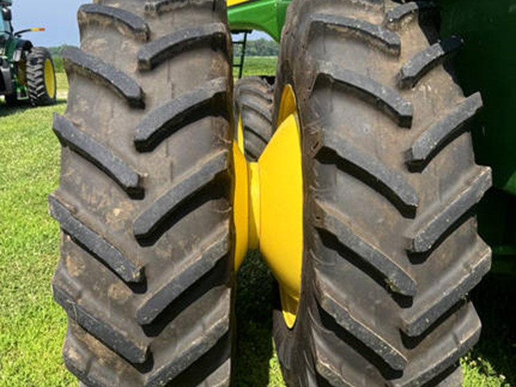 2010-john-deere-2010-image-14