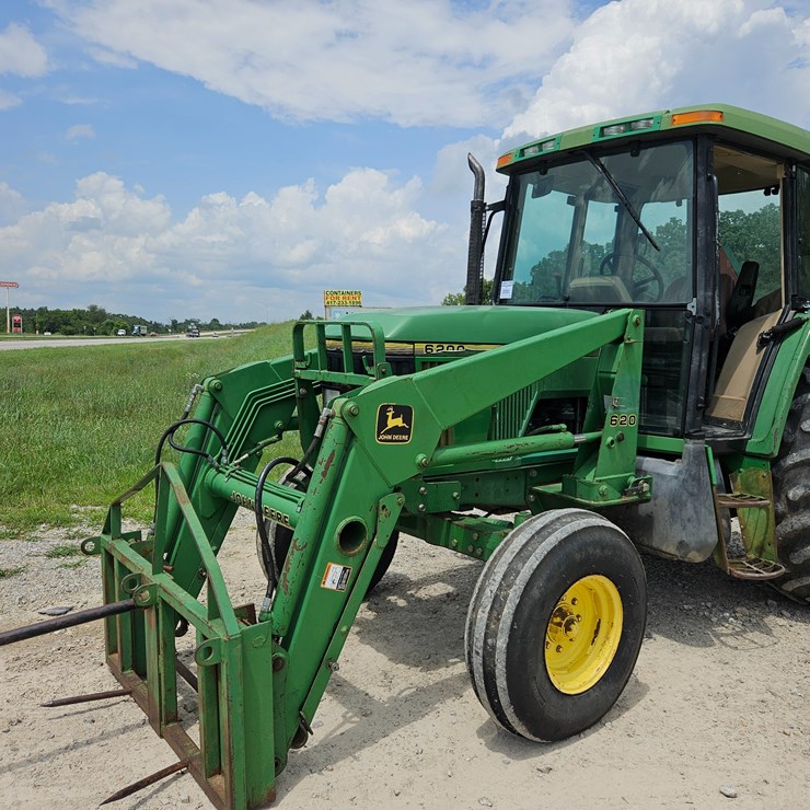 JOHN DEERE 6200