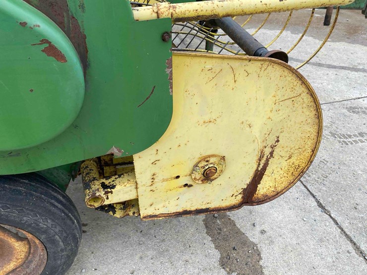 john-deere-336-baler-image-26