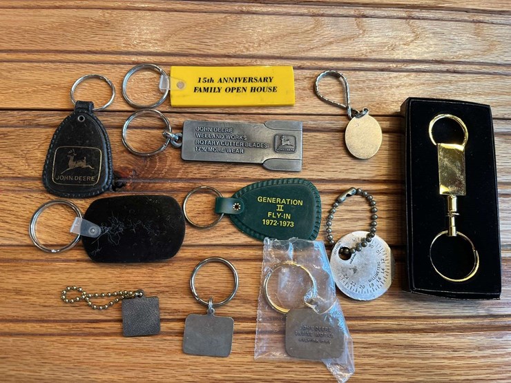 john-deere-keychains-image-5