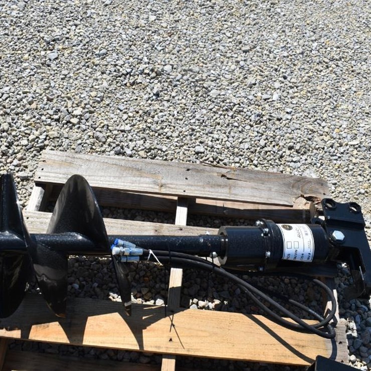 Auger FUTURE HYDRAULIC AUGER ATTACHMENT 36573