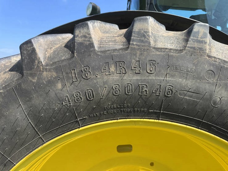 2014-john-deere-8270r-image-17