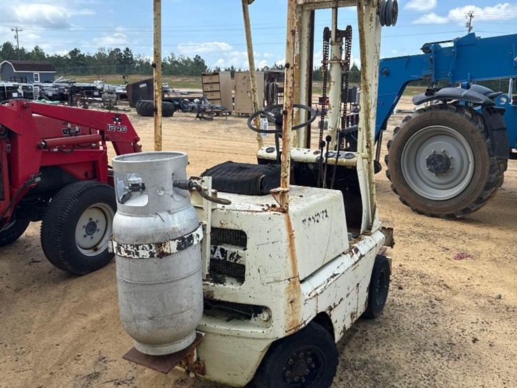 200---toyota-fork-lift-(dont-run)-image-4