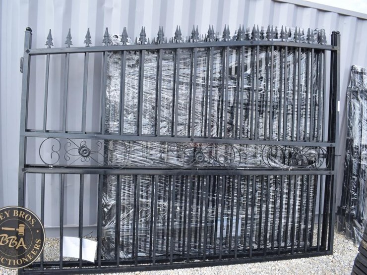 10ft-bi-parting-gates-36493-image-1