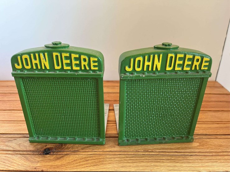 john-deere-radiator-bookends-image-5