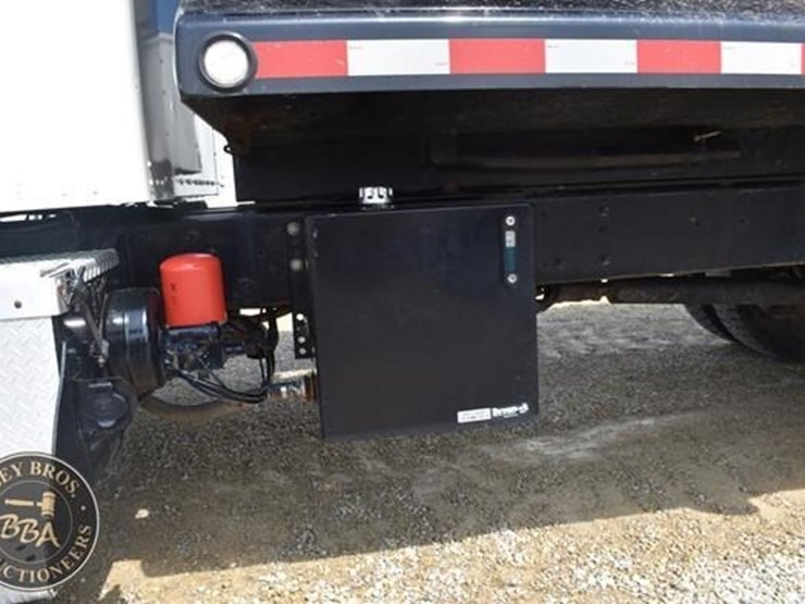 2012-kenworth-t370-image-34