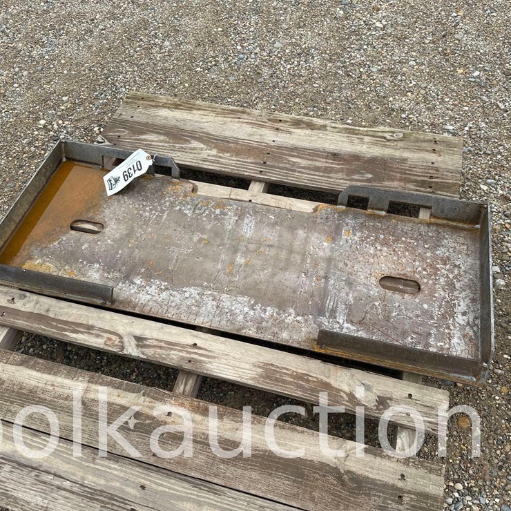 139 - FORMED SKID STEER FRAME
