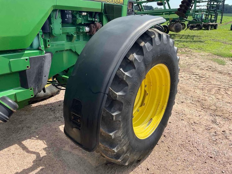 1996-john-deere-8300-image-65