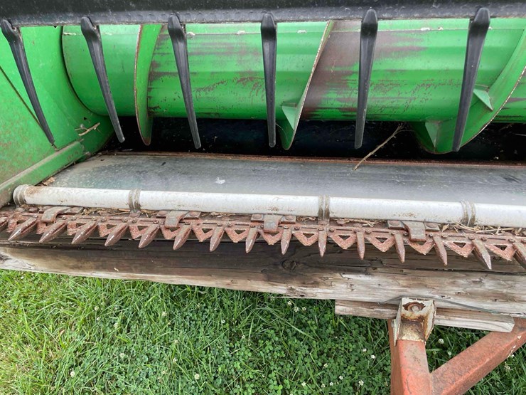 jd-920-graintable-w/-headcart-image-14