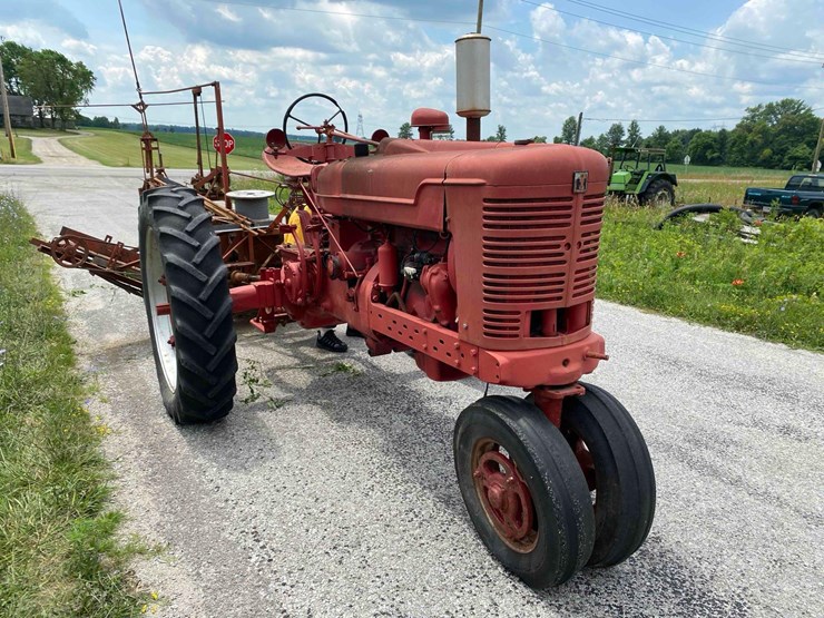 farmall-super-m-image-1