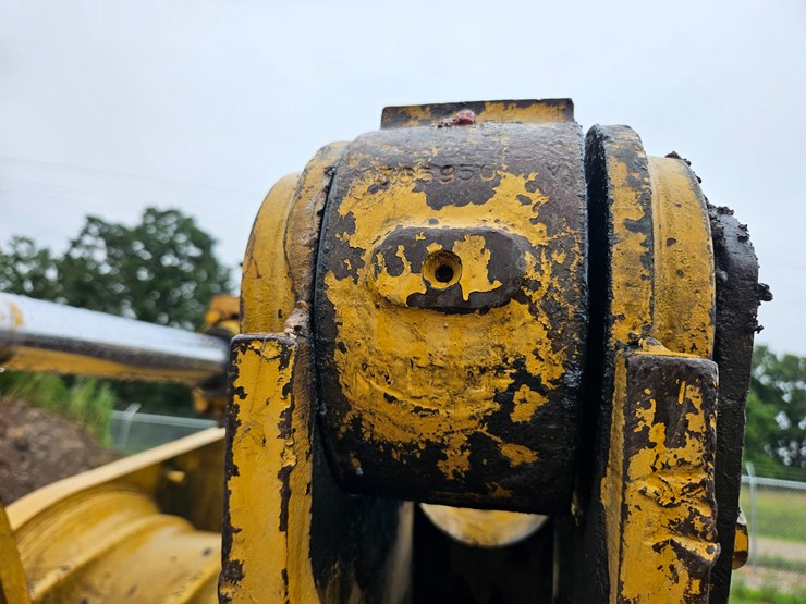 1984-caterpillar-973-image-62