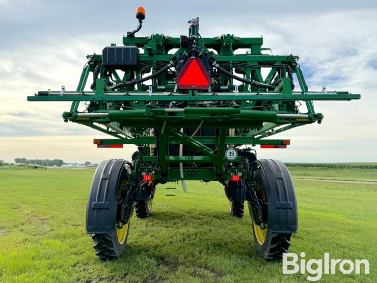 2020-john-deere-r4038-image-6