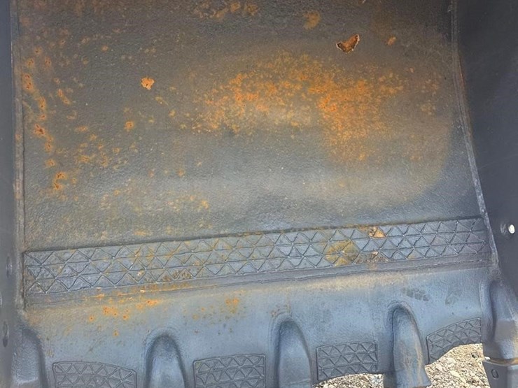 2021-komatsu-pc360-lc-image-11