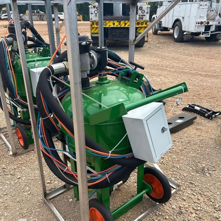 JCT PORTABLE SANDBLAST POT