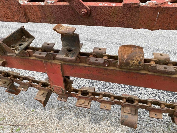 vermeer-model-12-pto-field-tiling-machine-image-15