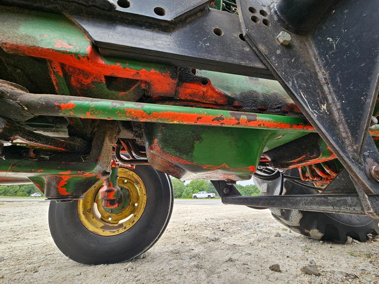 john-deere-2240-image-25