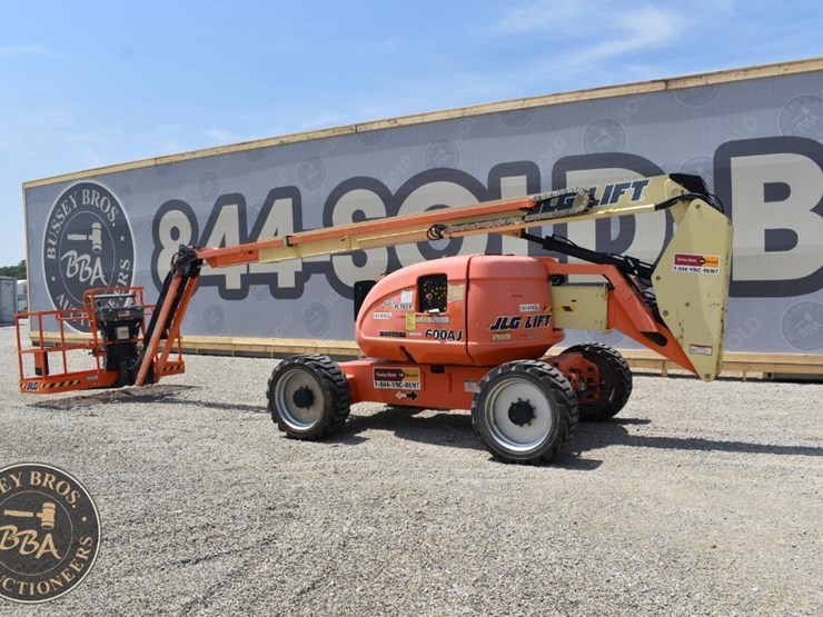 2007-jlg-600aj-image-5