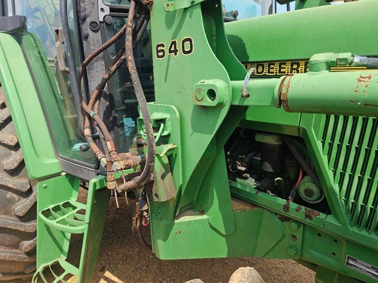 john-deere-6300-image-10