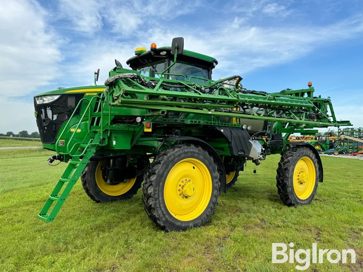 2020-john-deere-r4038-image-1