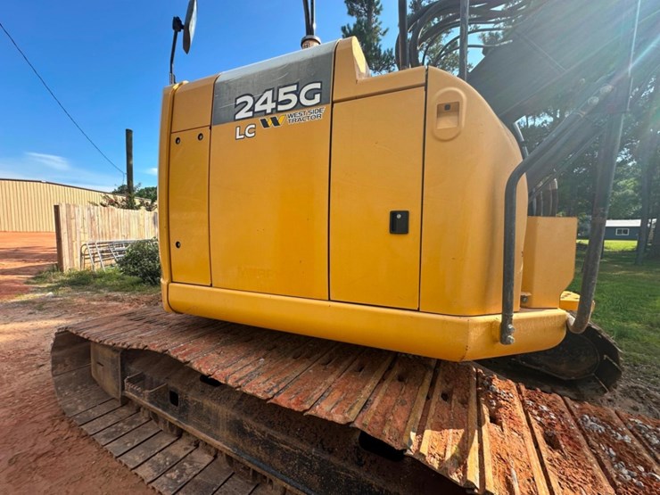 2018-deere-245g-lc-image-39