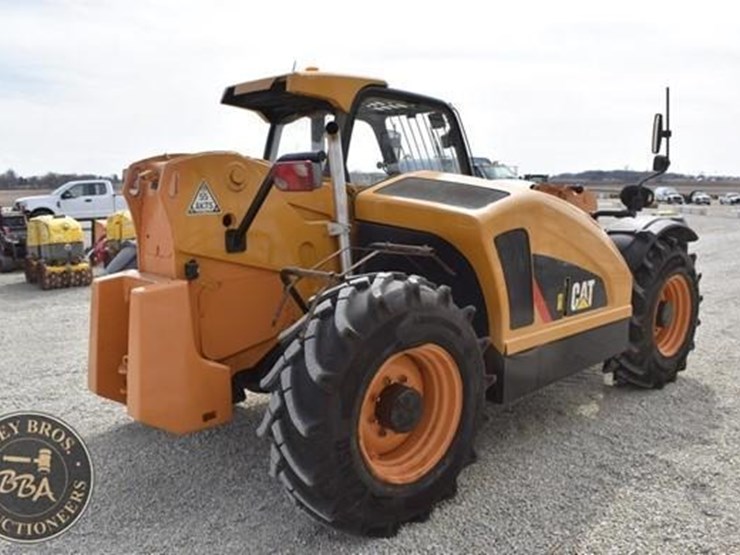 2014-caterpillar-th407c-image-21