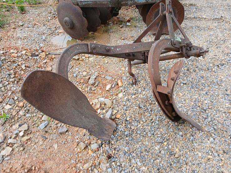 #20730-•-2-bottom-plow-image-6