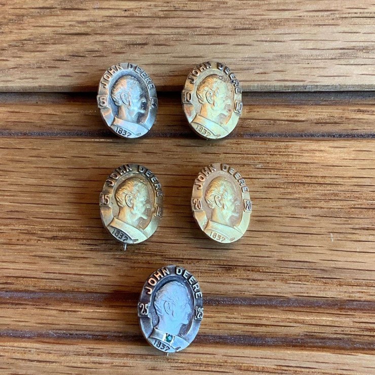 (5) John Deere 5, 10, 15, 20, 25 Year Service Pins