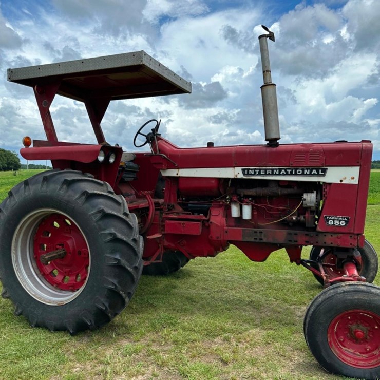 INTERNATIONAL 856
