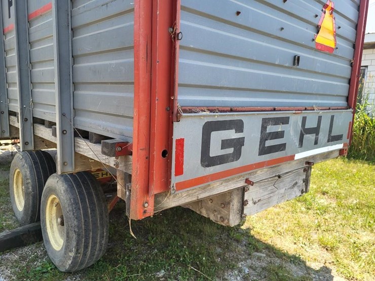 gehl-970-image-40