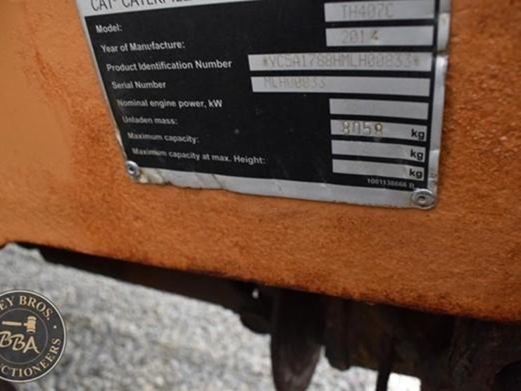 2014-caterpillar-th407c-image-30