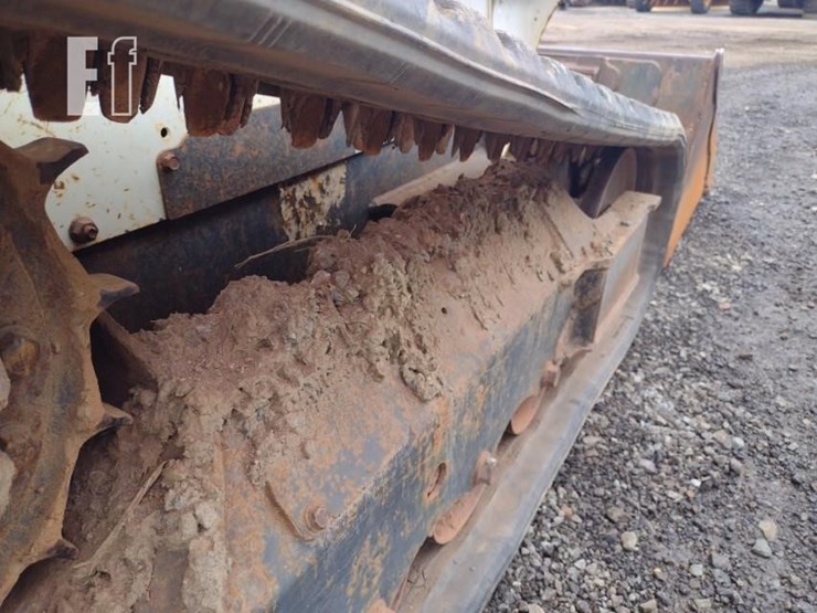 2020-bobcat-t595-image-31
